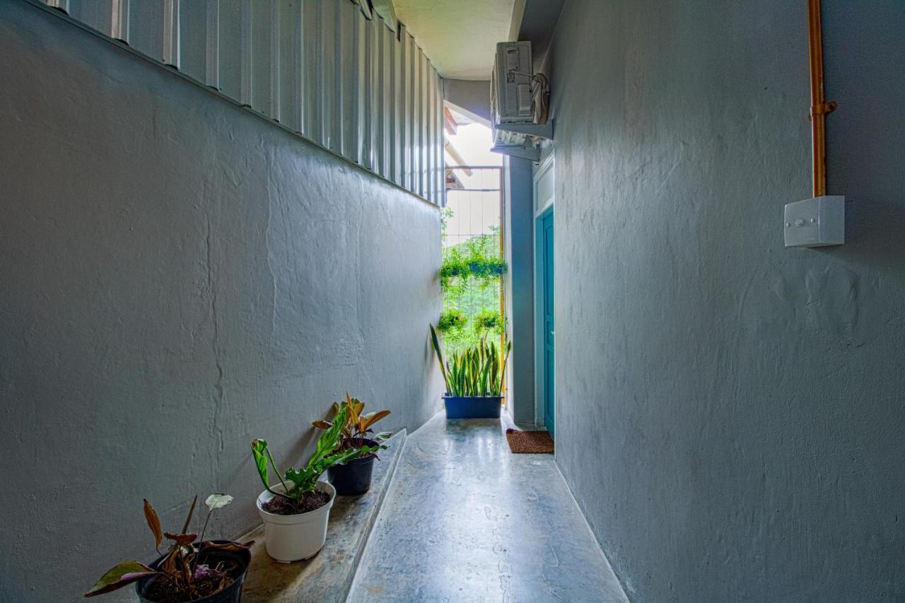 Kolo Kolo Hostel Kejayan Exterior photo